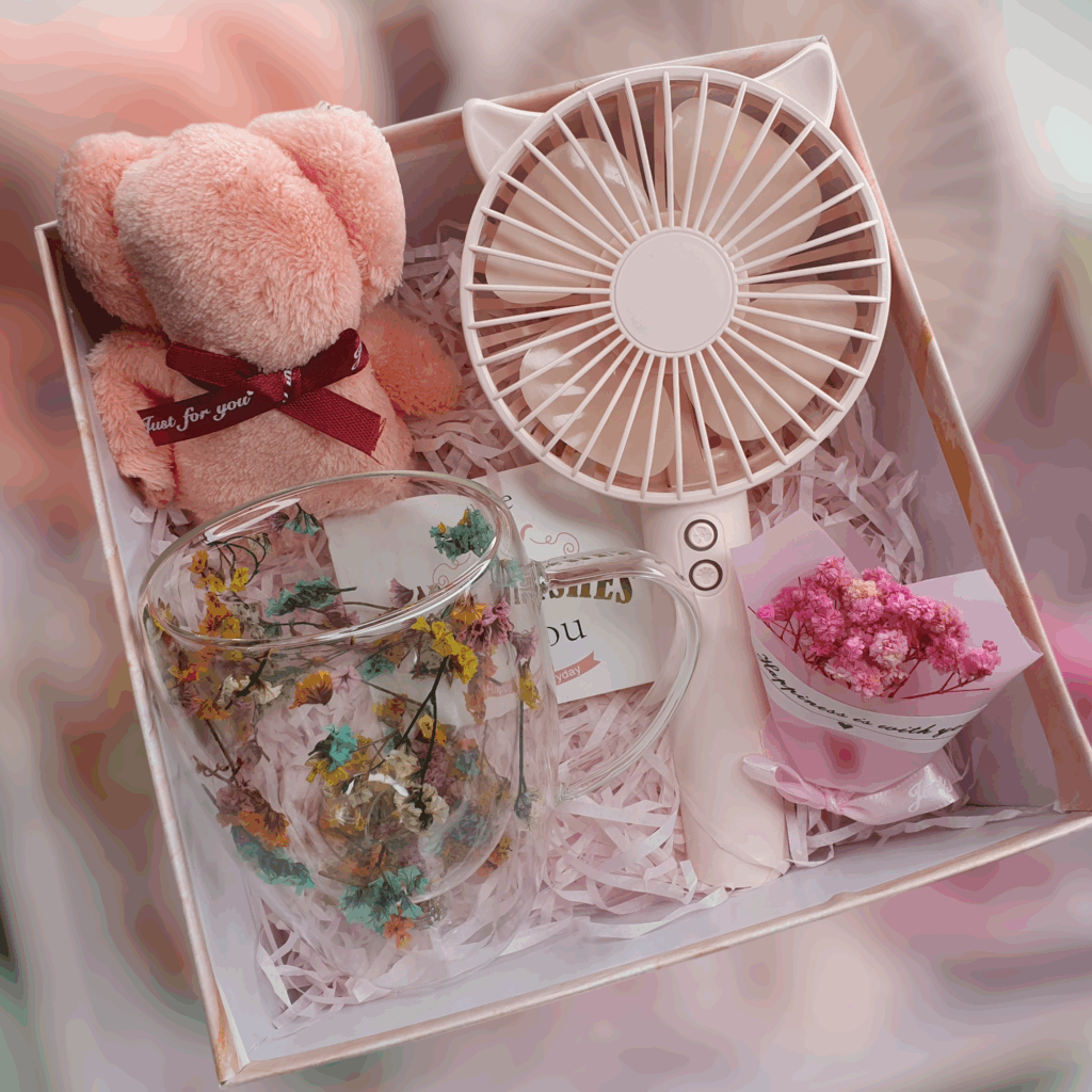 The Perfect Pink Smart & Luxurious Gift Set