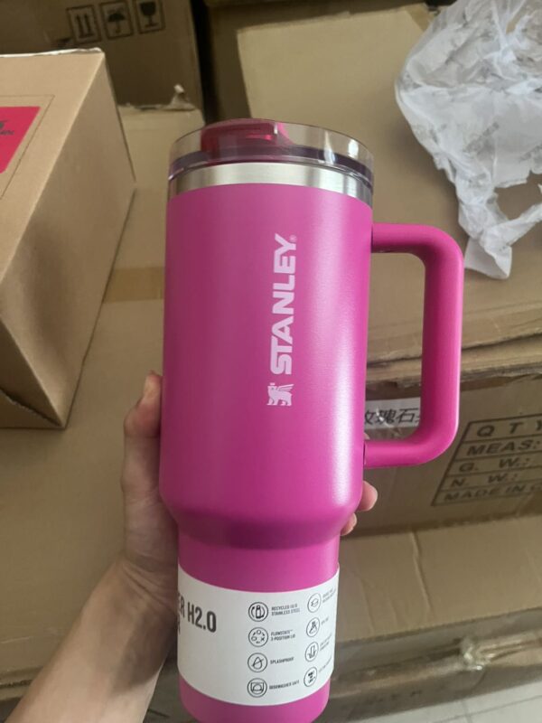 flip straw tumbler stanley leak froof