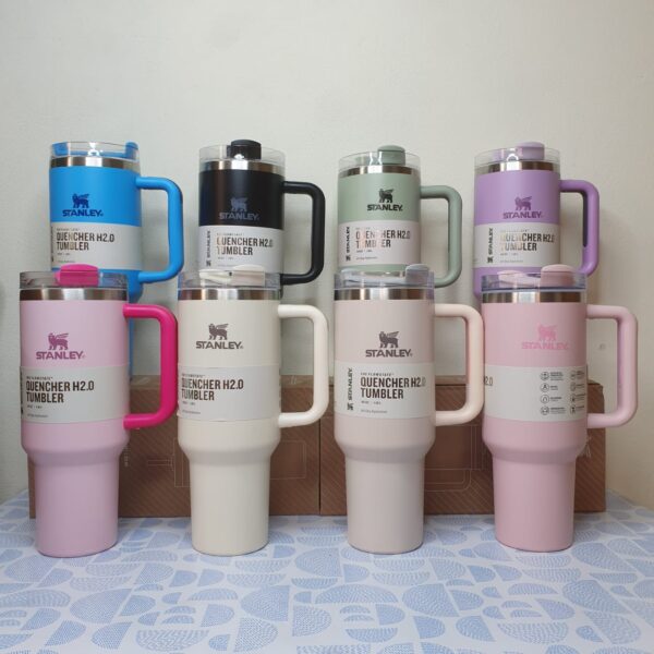 stanley tumblers with handle and straw