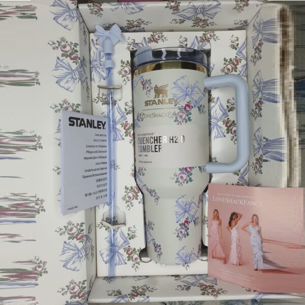 love sneak fancy tumblers blue