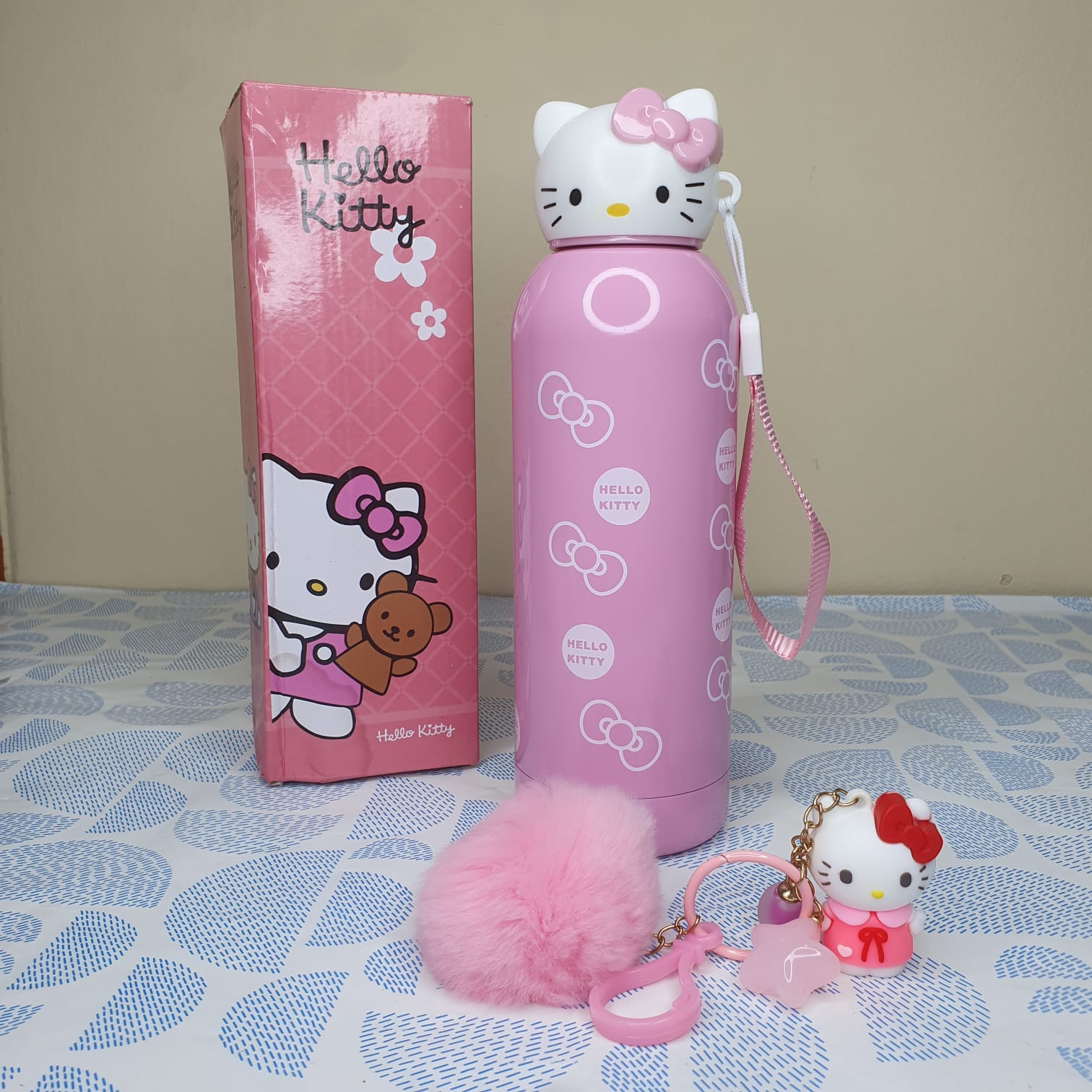 Hello Kitty Insulated Water Bottle for Kids – with Keychain (Pink) 400ml - Image 7