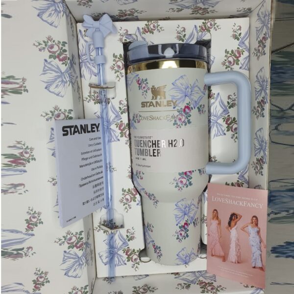 Stanley LoveShackFancy Blue Tumbler – 40oz