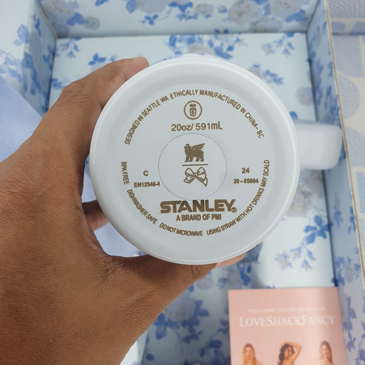Stanley LoveShackFancy EverbloomingRosettes Tumbler – 20oz - Image 3