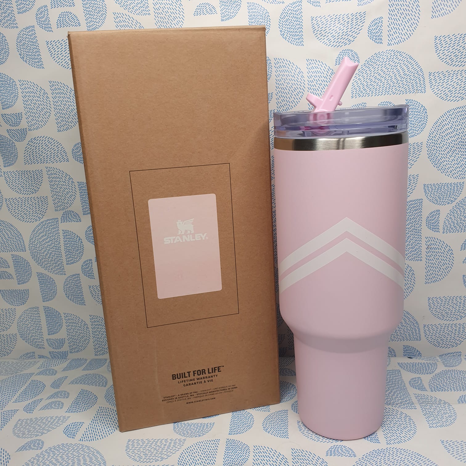 Stanley Protour Flip Straw Baby Pink Chevron 40oz Tumbler - Image 2