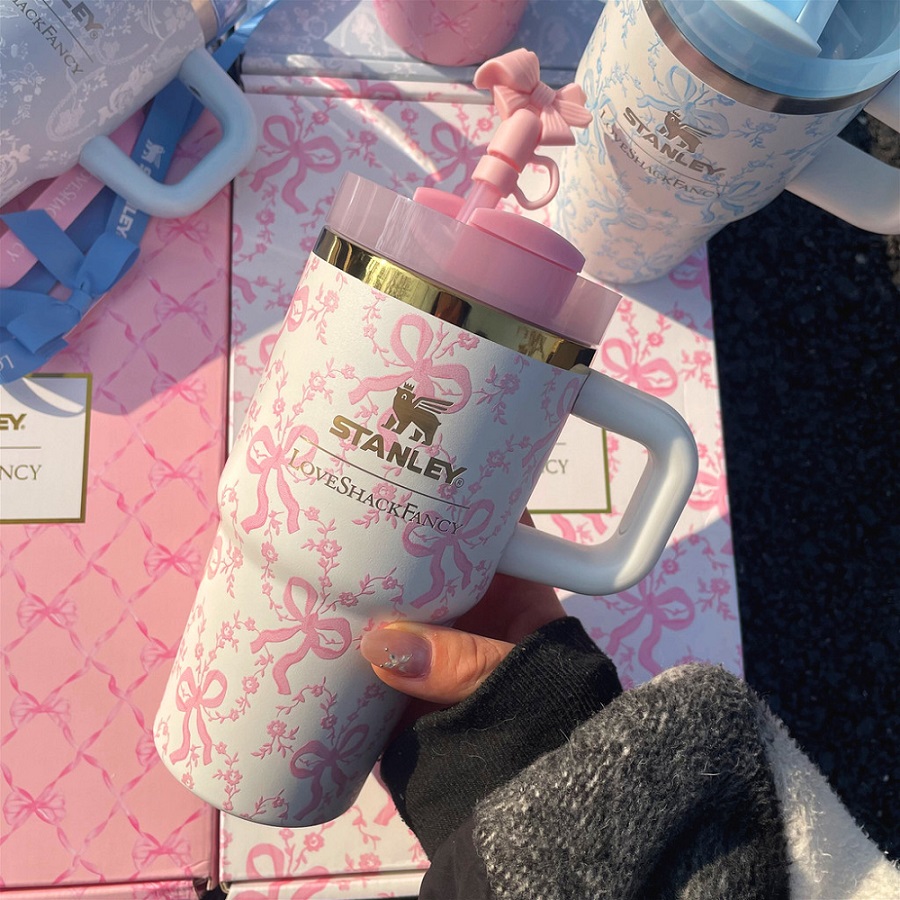 Stanley LoveShackFancy Coquette Bow Tumbler – 20oz