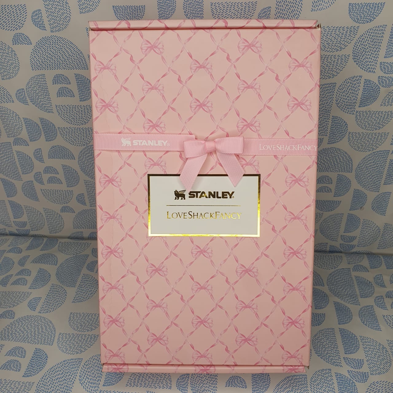 Stanley LoveShackFancy Baby Bow Pink Peppermint Tumbler – 20oz - Image 6