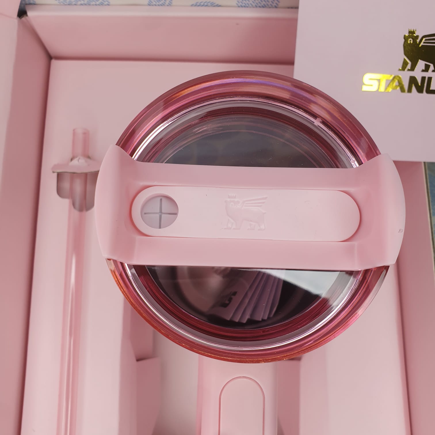 Stanley Valentine’s Day Pink Velvet Cake Flowstate Tumbler | 20 OZ - Image 4