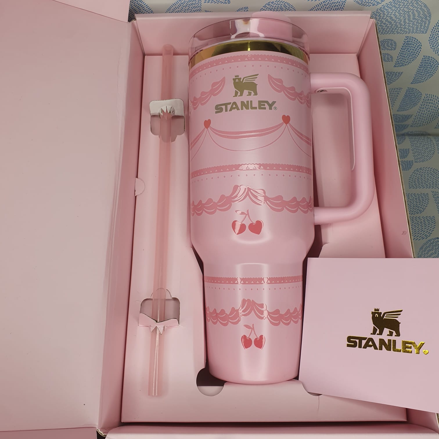 Stanley Valentine’s Day Pink Velvet Cake Flowstate Tumbler | 40 OZ - Image 3