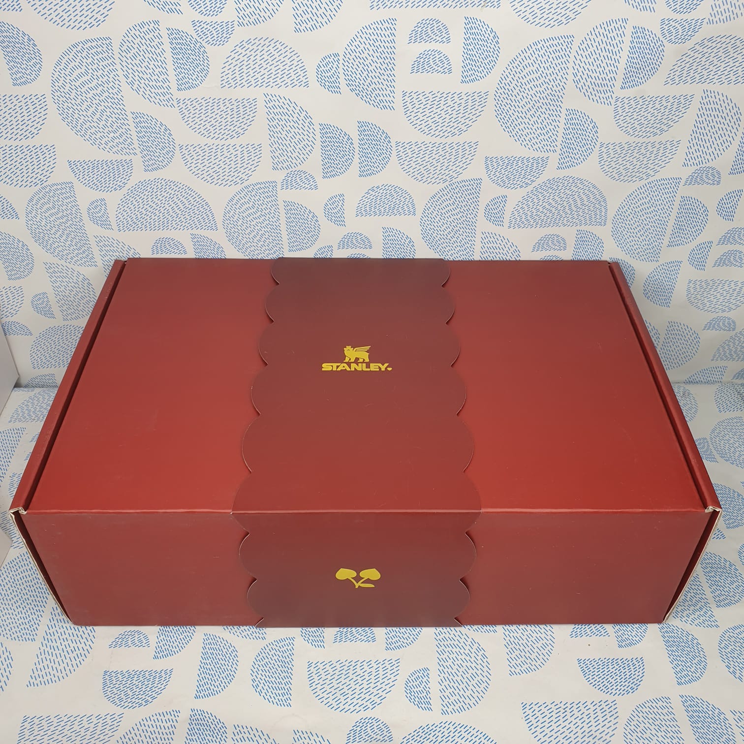 Stanley Valentine’s Day Red Velvet Cake Flowstate Tumbler | 40 OZ - Image 2