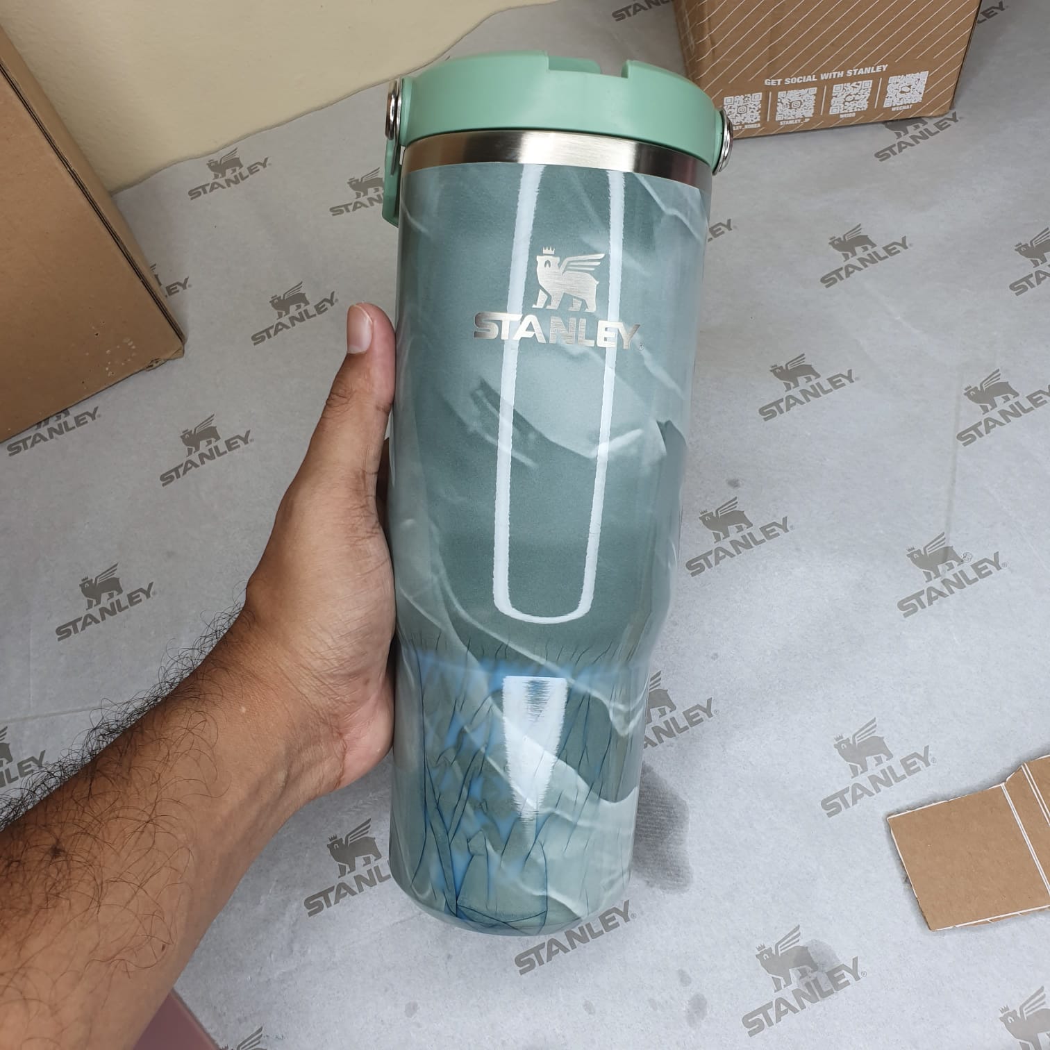 Stanley Agate Calacatta FlipStraw Leakproof Tumbler-30oz - Image 2