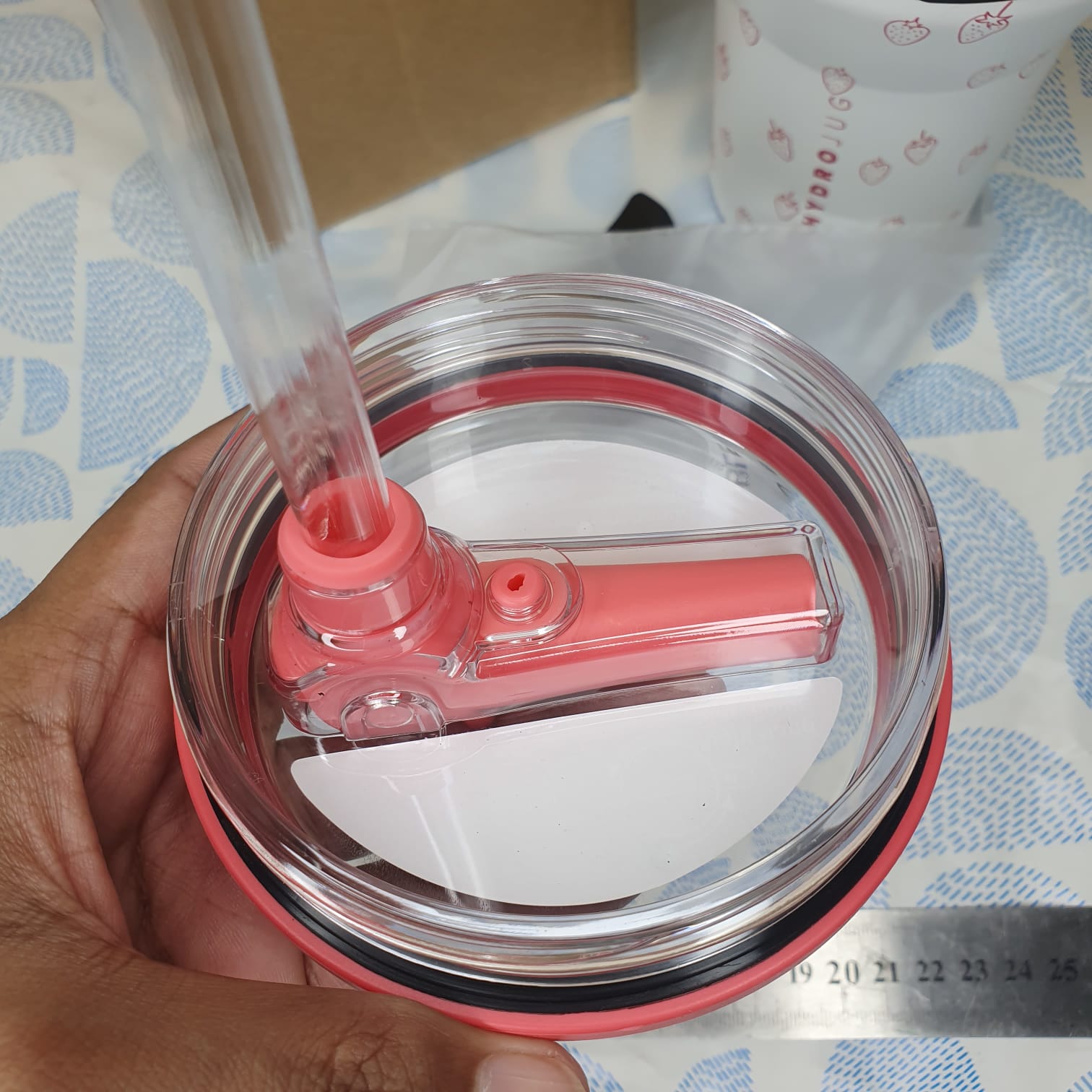 Hydrojug Anthropologie Strawberry Fields Traveler Tumbler 40oz - Image 7